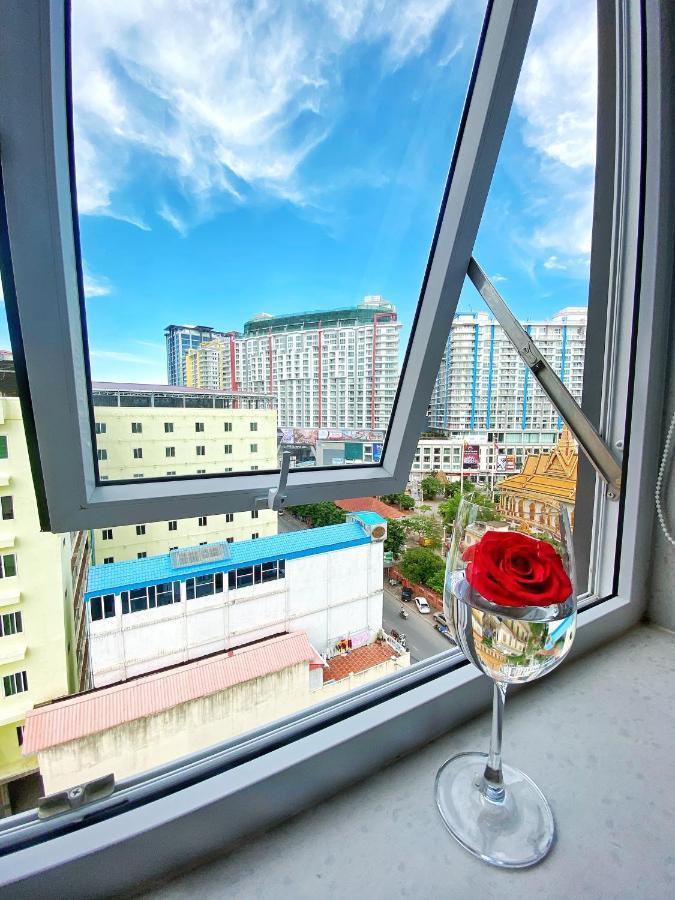 Yunfan Hotel Phnom-Penh Buitenkant foto