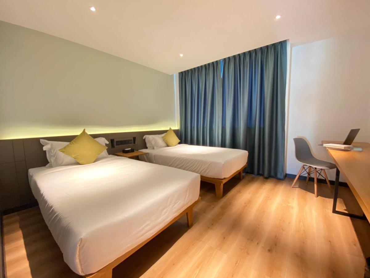 Yunfan Hotel Phnom-Penh Buitenkant foto