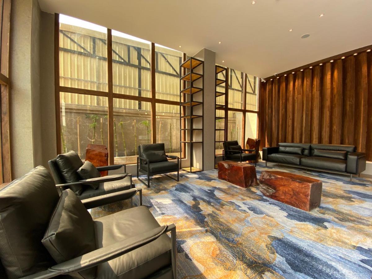 Yunfan Hotel Phnom-Penh Buitenkant foto