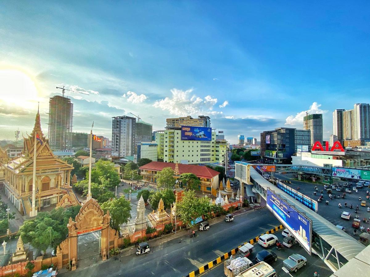 Yunfan Hotel Phnom-Penh Buitenkant foto